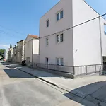 Teodora Apartamento