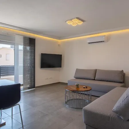 Teodora Apartment